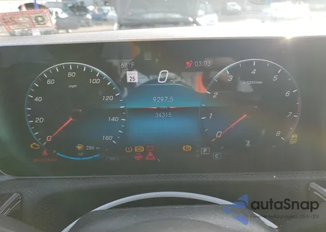 2019 Mercedes-Benz A 220 z USA, uszkodzony, nr VIN WDD3G4EB2KW021562